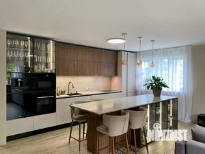 3-к квартира, вторичка, 95м2, 4/17 этаж