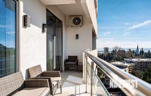 2-к квартира, вторичка, 65м2, 16/18 этаж