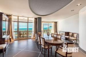 2-к квартира, вторичка, 120м2, 17/21 этаж