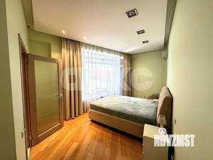 3-к квартира, вторичка, 180м2, 2/9 этаж