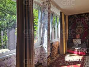 3-к квартира, вторичка, 74м2, 2/6 этаж