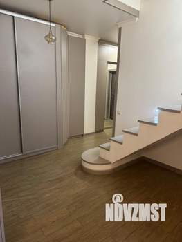 2-к квартира, вторичка, 80м2, 3/3 этаж