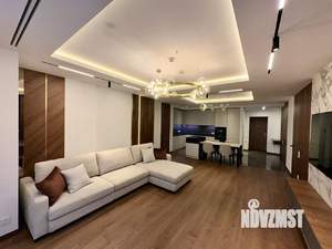 3-к квартира, вторичка, 130м2, 19/27 этаж
