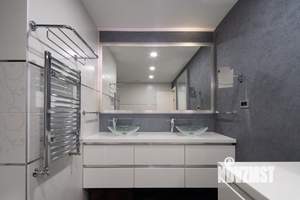 2-к квартира, вторичка, 90м2, 15/25 этаж