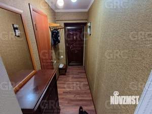 2-к квартира, вторичка, 50м2, 1/4 этаж