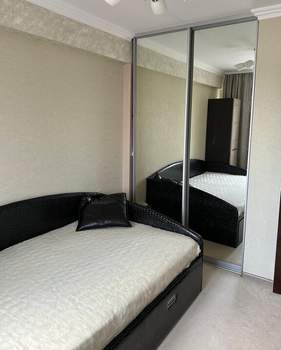 3-к квартира, вторичка, 82м2, 8/9 этаж