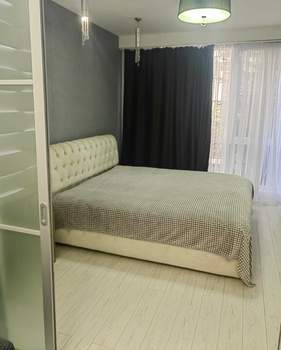 2-к квартира, вторичка, 72м2, 1/13 этаж