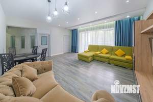 3-к квартира, вторичка, 125м2, 1/23 этаж