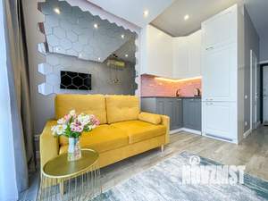 2-к квартира, вторичка, 40м2, 11/19 этаж