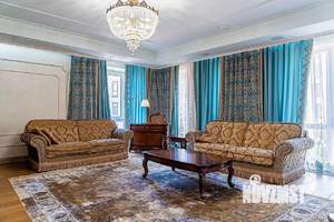 3-к квартира, вторичка, 150м2, 3/6 этаж