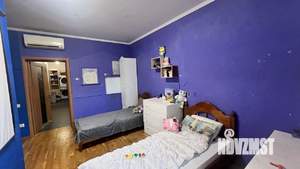 4-к квартира, вторичка, 90м2, 1/9 этаж