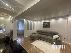 2-к квартира, вторичка, 56м2, 1/5 этаж