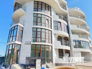 4-к квартира, вторичка, 110м2, 1/5 этаж