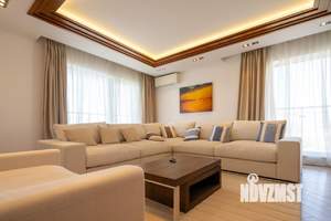 2-к квартира, вторичка, 120м2, 17/25 этаж