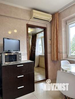 2-к квартира, вторичка, 50м2, 5/5 этаж