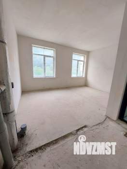 2-к квартира, вторичка, 58м2, 3/5 этаж