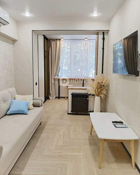 2-к квартира, вторичка, 40м2, 1/6 этаж