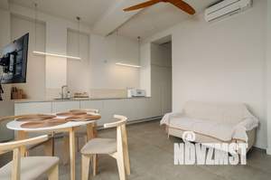 Студия квартира, вторичка, 49м2, 1/7 этаж