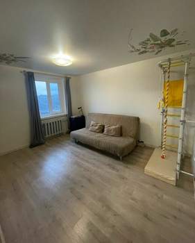 2-к квартира, вторичка, 54м2, 10/18 этаж