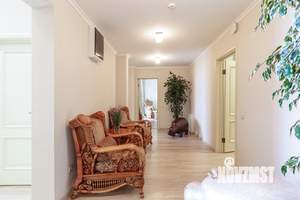 3-к квартира, вторичка, 223м2, 1/7 этаж