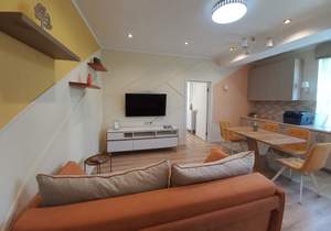 2-к квартира, вторичка, 57м2, 3/6 этаж