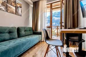 2-к квартира, вторичка, 65м2, 4/4 этаж