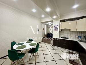 3-к квартира, вторичка, 80м2, 3/8 этаж