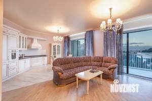 2-к квартира, вторичка, 108м2, 5/26 этаж