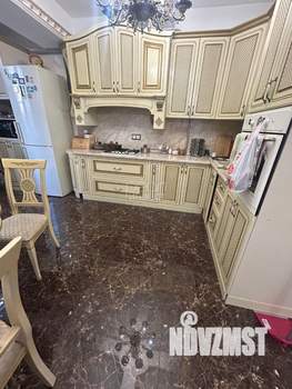 3-к квартира, вторичка, 82м2, 1/6 этаж