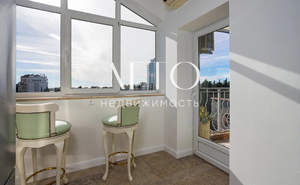 3-к квартира, вторичка, 140м2, 8/8 этаж