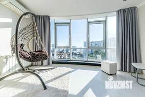 2-к квартира, вторичка, 64м2, 11/18 этаж