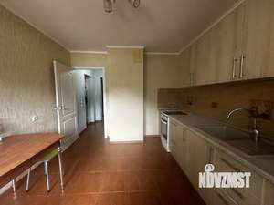 2-к квартира, вторичка, 57м2, 1/19 этаж