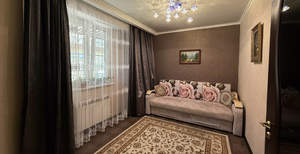 2-к квартира, вторичка, 61м2, 1/5 этаж
