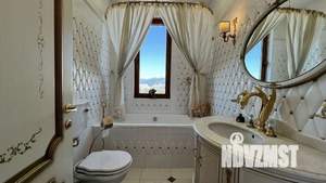 3-к квартира, вторичка, 180м2, 16/16 этаж