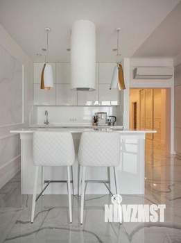 3-к квартира, вторичка, 130м2, 19/27 этаж