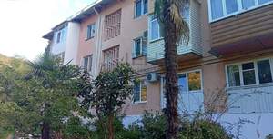 3-к квартира, вторичка, 42м2, 1/3 этаж