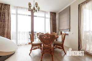 3-к квартира, вторичка, 223м2, 1/7 этаж