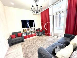 3-к квартира, вторичка, 73м2, 1/4 этаж