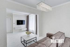 2-к квартира, вторичка, 100м2, 21/21 этаж