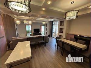 3-к квартира, вторичка, 90м2, 10/18 этаж