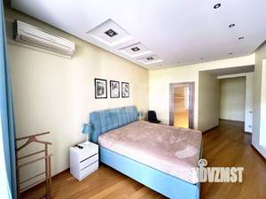 3-к квартира, вторичка, 180м2, 2/9 этаж