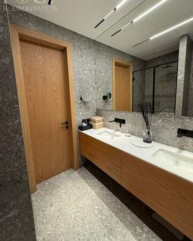 3-к квартира, вторичка, 151м2, 4/18 этаж