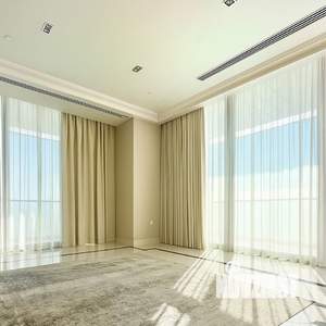 3-к квартира, вторичка, 178м2, 17/27 этаж