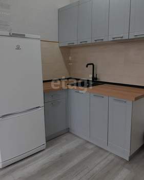 1-к квартира, вторичка, 37м2, 4/10 этаж