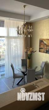 3-к квартира, вторичка, 130м2, 2/5 этаж