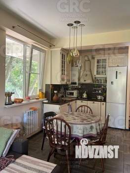 2-к квартира, вторичка, 43м2, 3/3 этаж