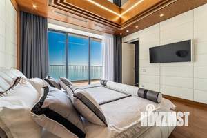 3-к квартира, вторичка, 260м2, 18/26 этаж