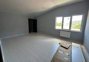 3-к квартира, вторичка, 131м2, 3/4 этаж