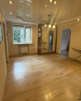 3-к квартира, вторичка, 112м2, 1/5 этаж