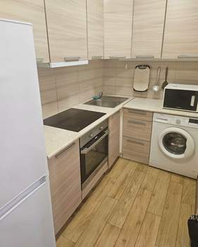 1-к квартира, вторичка, 50м2, 1/1 этаж